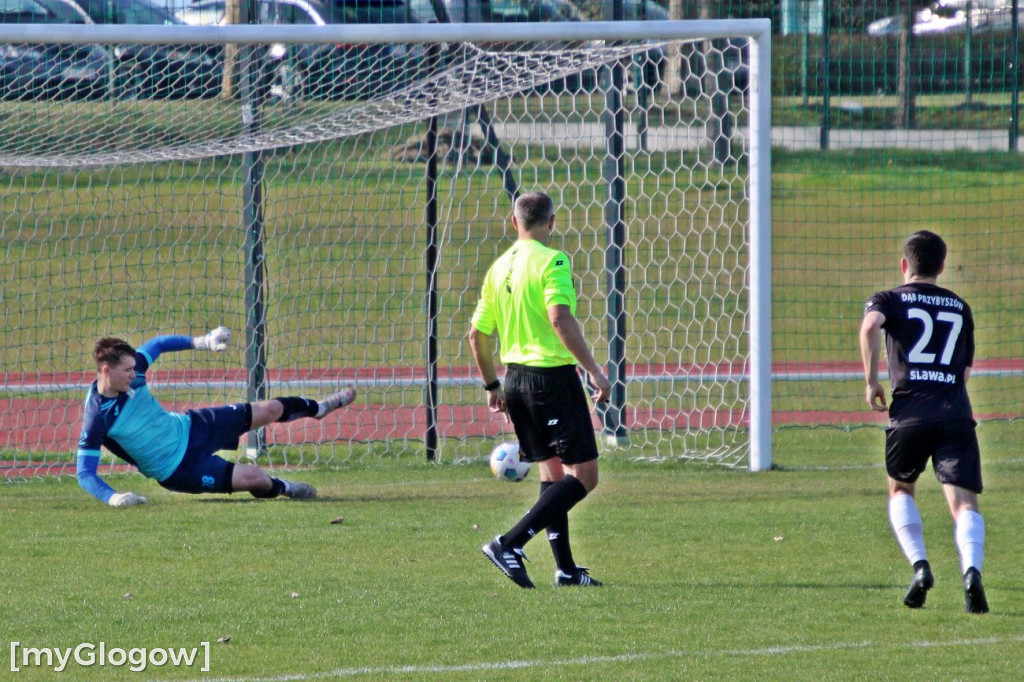 Porażka na własnym stadionie