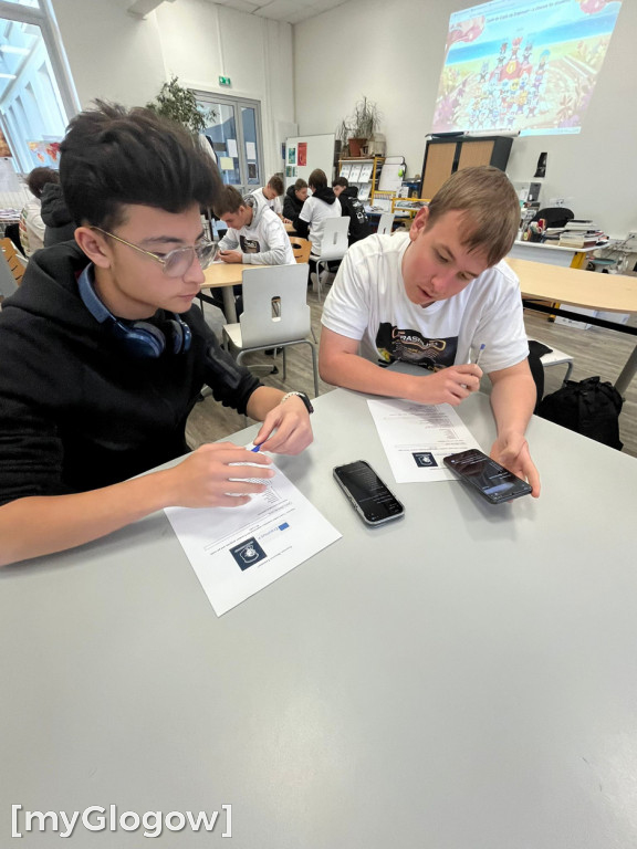 Uczniowie z ZSP wrócili z Francji