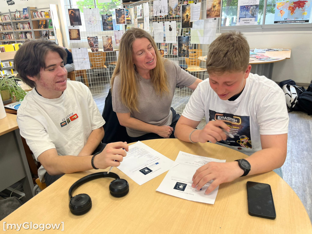 Uczniowie z ZSP wrócili z Francji