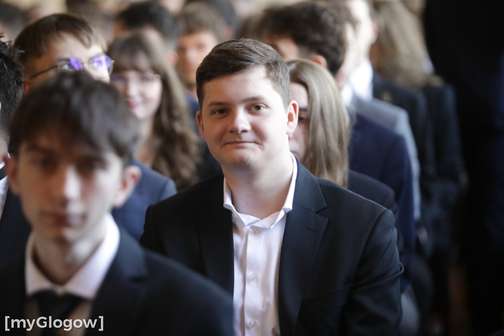 Koniec szkoły. Chłopaki też płaczą!