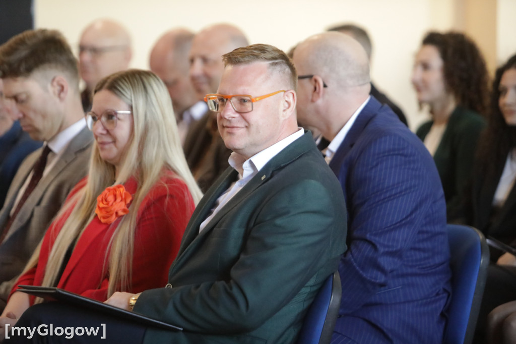 Koniec szkoły. Chłopaki też płaczą!