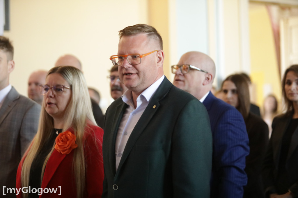 Koniec szkoły. Chłopaki też płaczą!