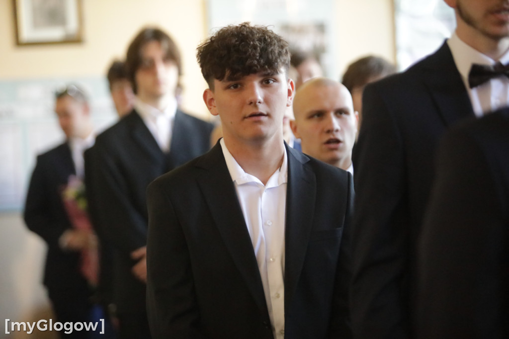 Koniec szkoły. Chłopaki też płaczą!