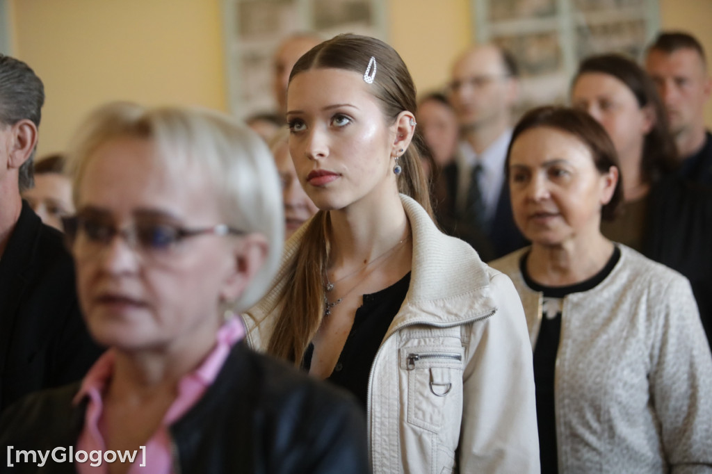 Koniec szkoły. Chłopaki też płaczą!