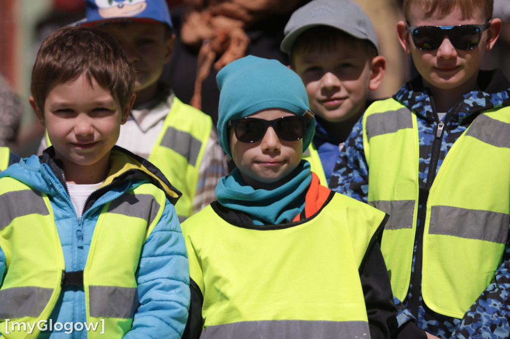 Piękny patriotyzm! Przedszkolaki z flagami