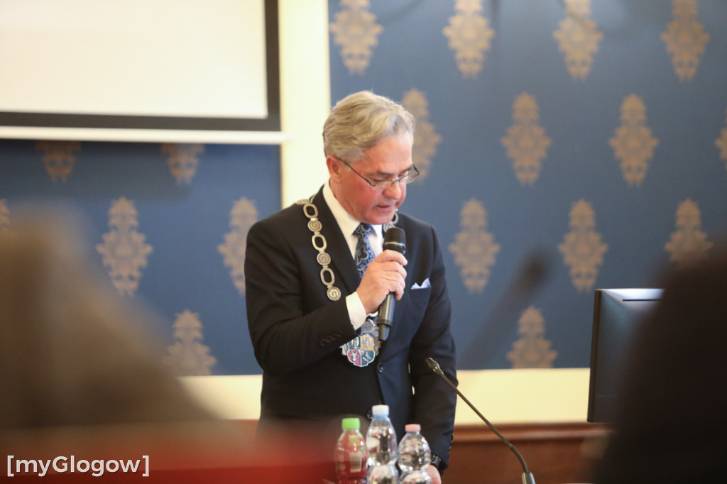 Radni miejscy się spotkali na sesji