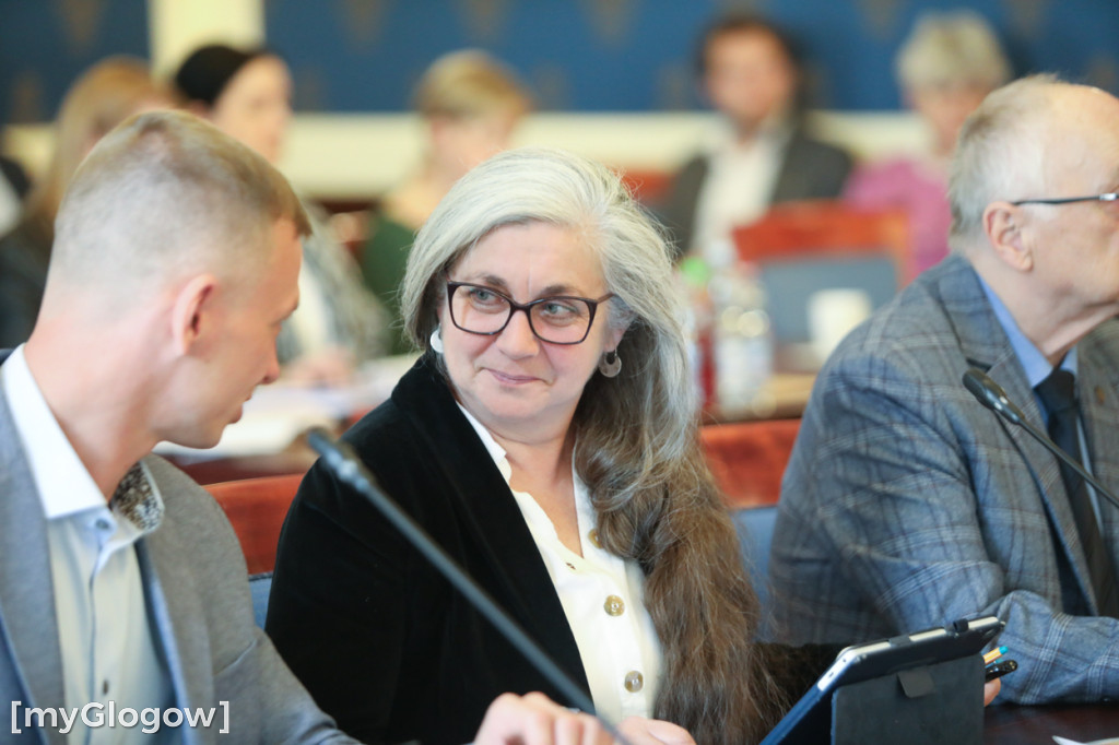 Radni miejscy się spotkali na sesji