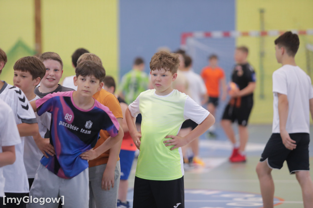 Gwiazdy ręcznej w SP 3 w Głogowie