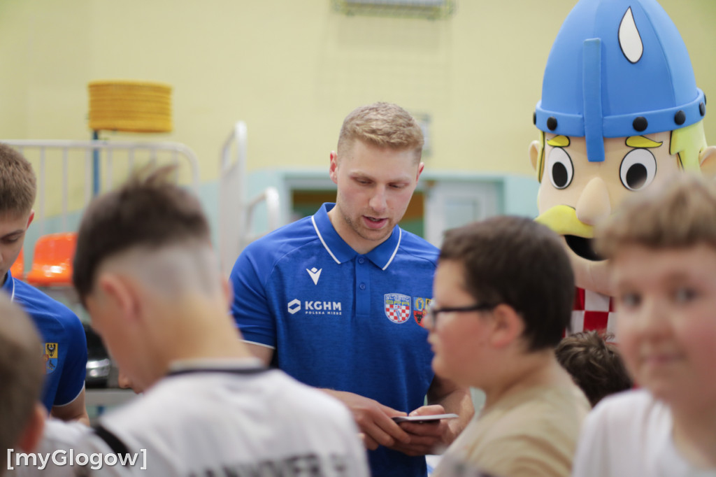 Gwiazdy ręcznej w SP 3 w Głogowie