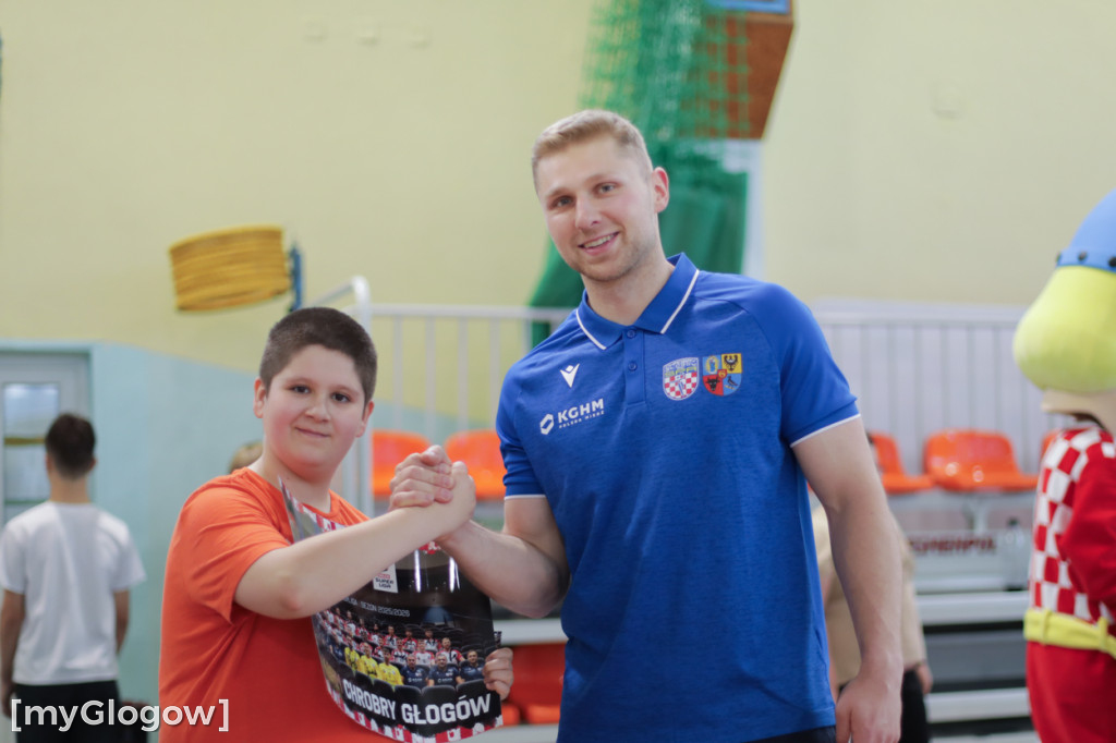 Gwiazdy ręcznej w SP 3 w Głogowie