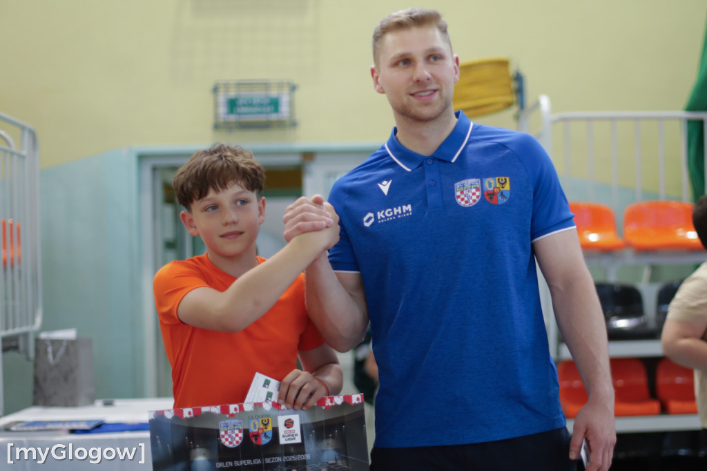 Gwiazdy ręcznej w SP 3 w Głogowie