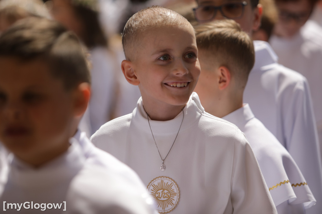 Piękna uroczystość! Komunia w kościele na Piastowie