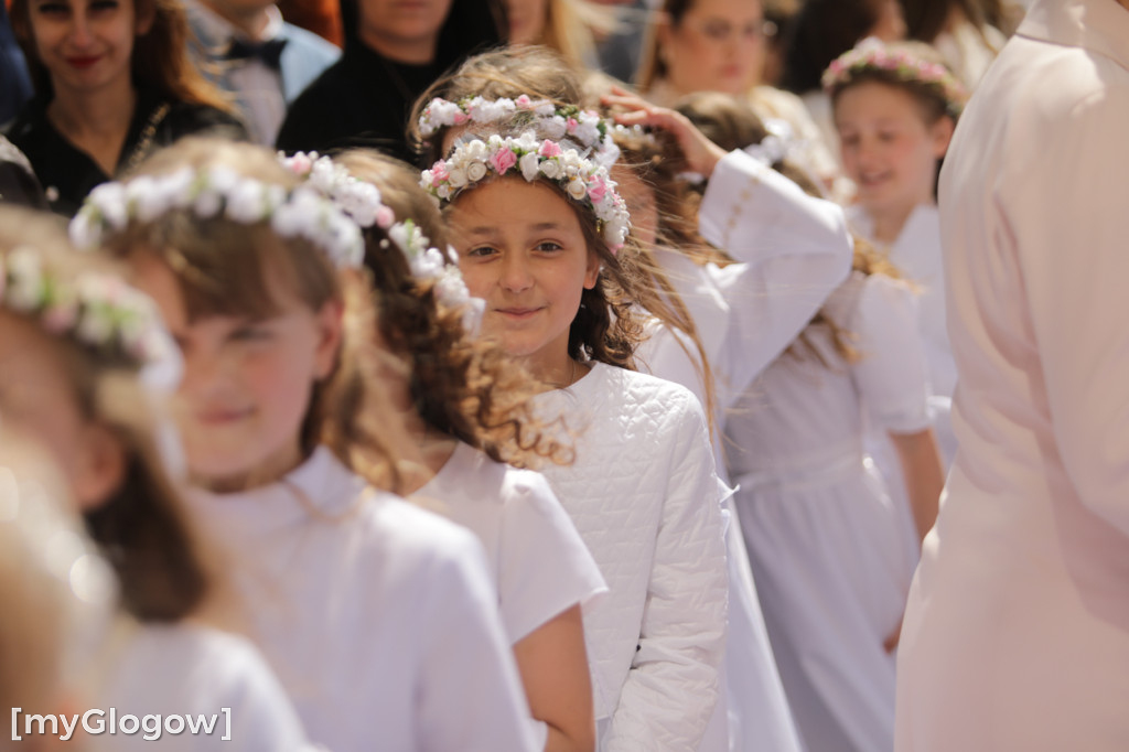 Piękna uroczystość! Komunia w kościele na Piastowie
