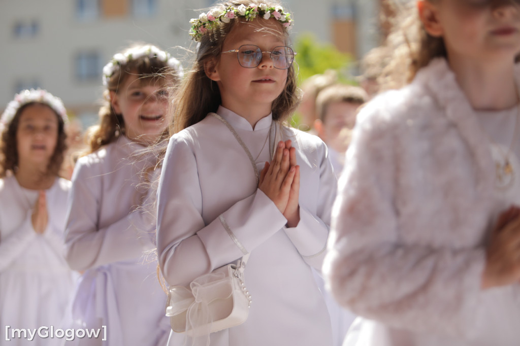 Piękna uroczystość! Komunia w kościele na Piastowie