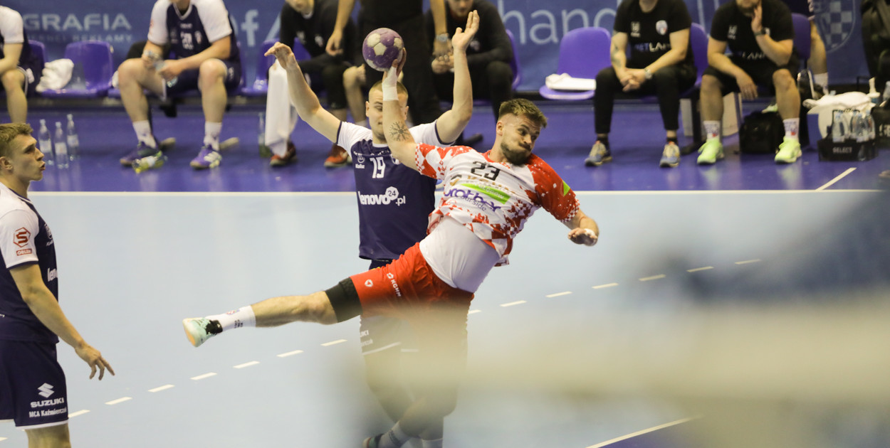 Chrobry szósty w Superlidze