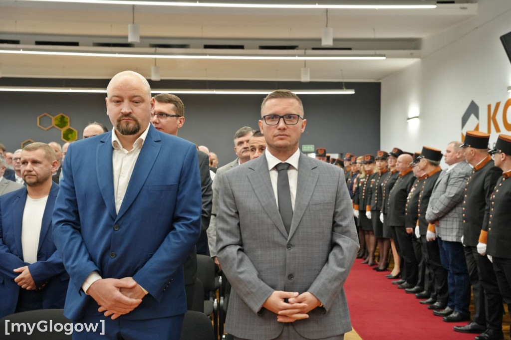 Mianowania i awanse hutników
