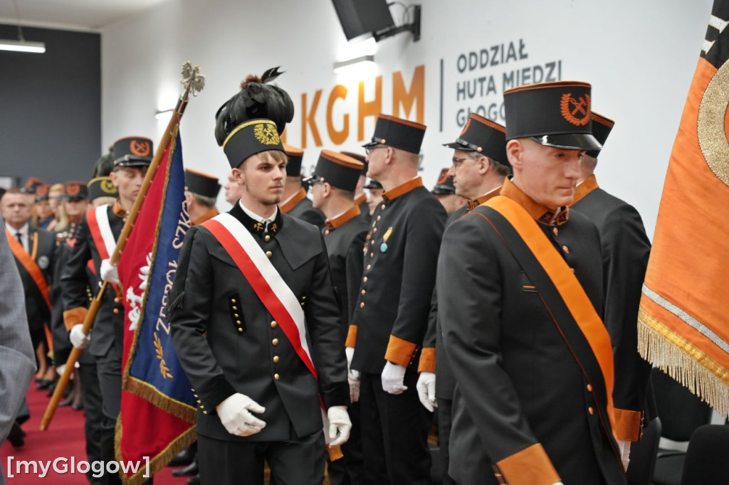 Mianowania i awanse hutników