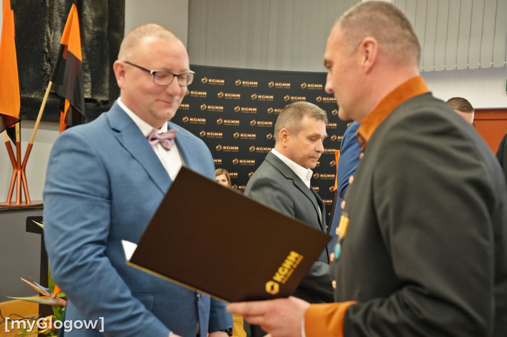 Mianowania i awanse hutników