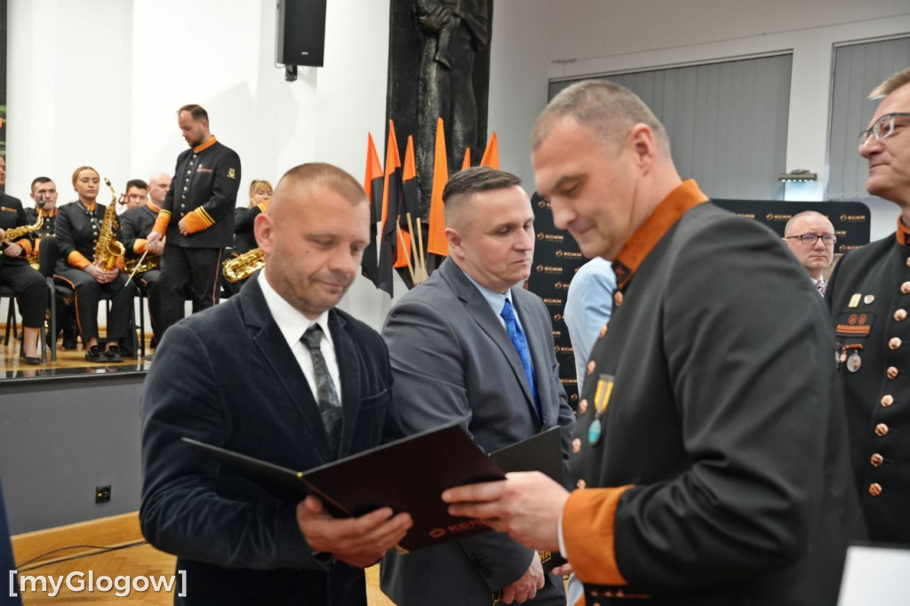 Mianowania i awanse hutników
