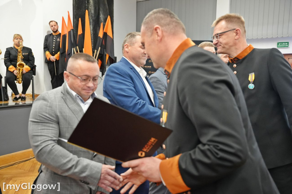 Mianowania i awanse hutników