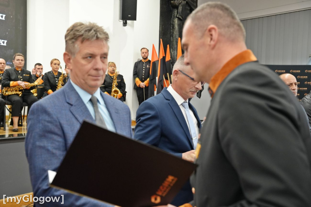 Mianowania i awanse hutników