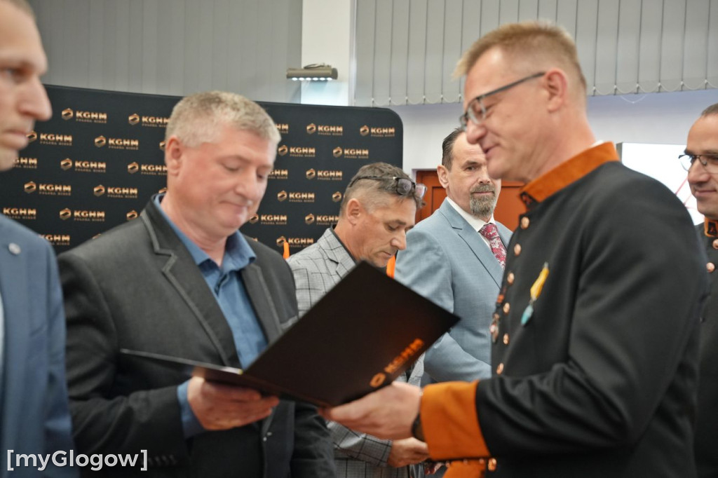 Mianowania i awanse hutników
