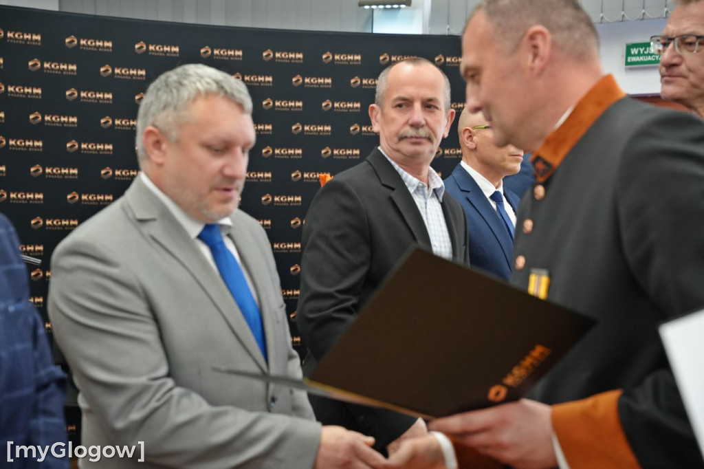 Mianowania i awanse hutników