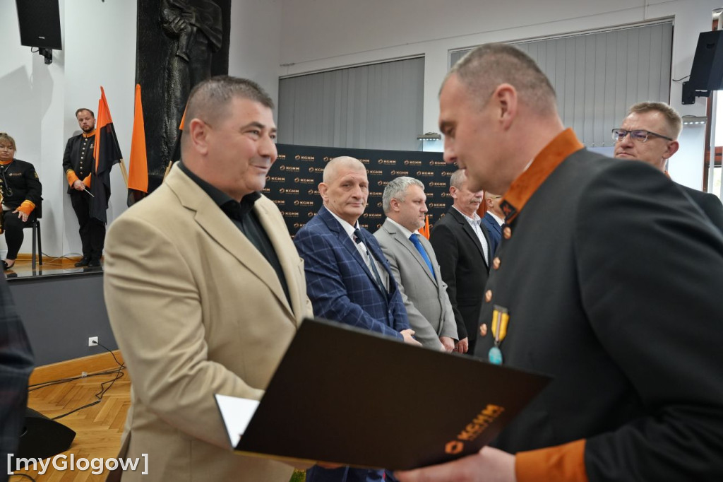 Mianowania i awanse hutników