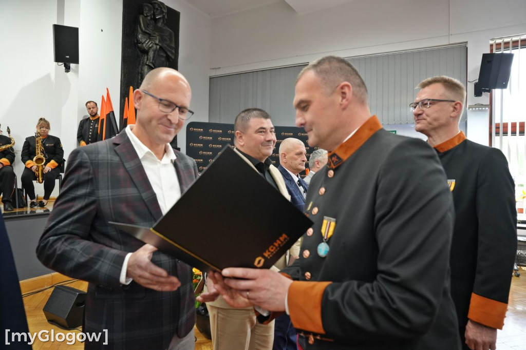 Mianowania i awanse hutników