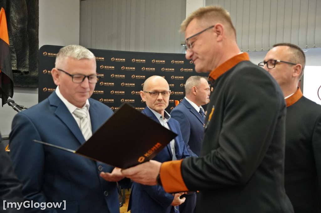 Mianowania i awanse hutników