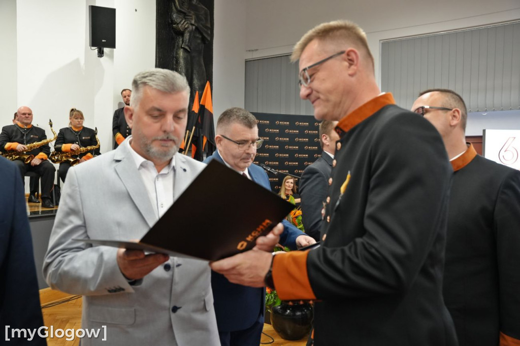 Mianowania i awanse hutników