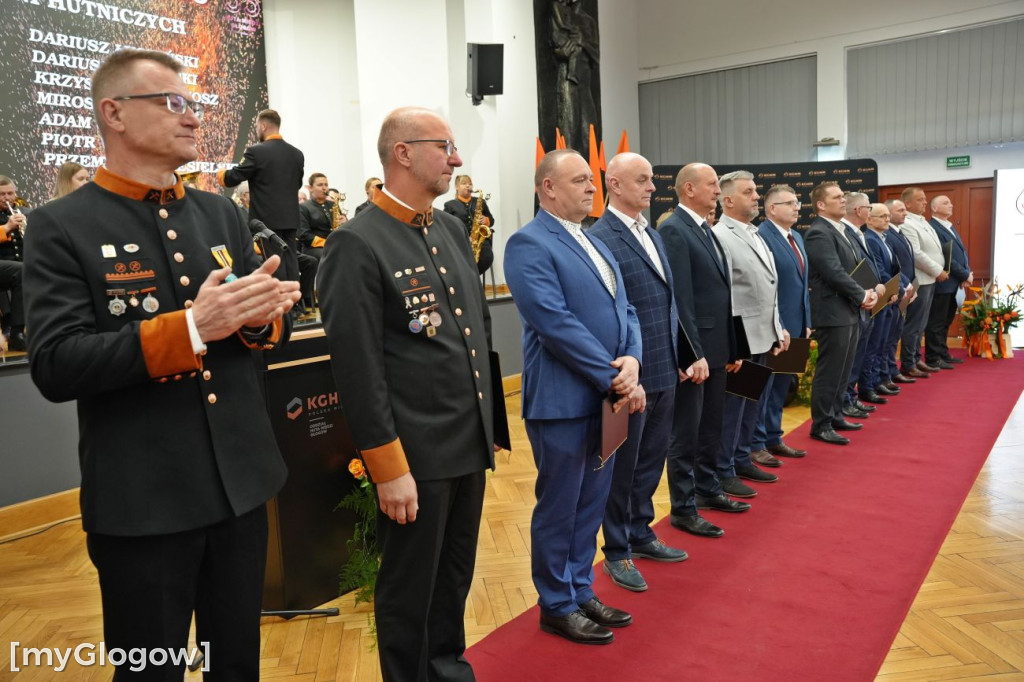 Mianowania i awanse hutników