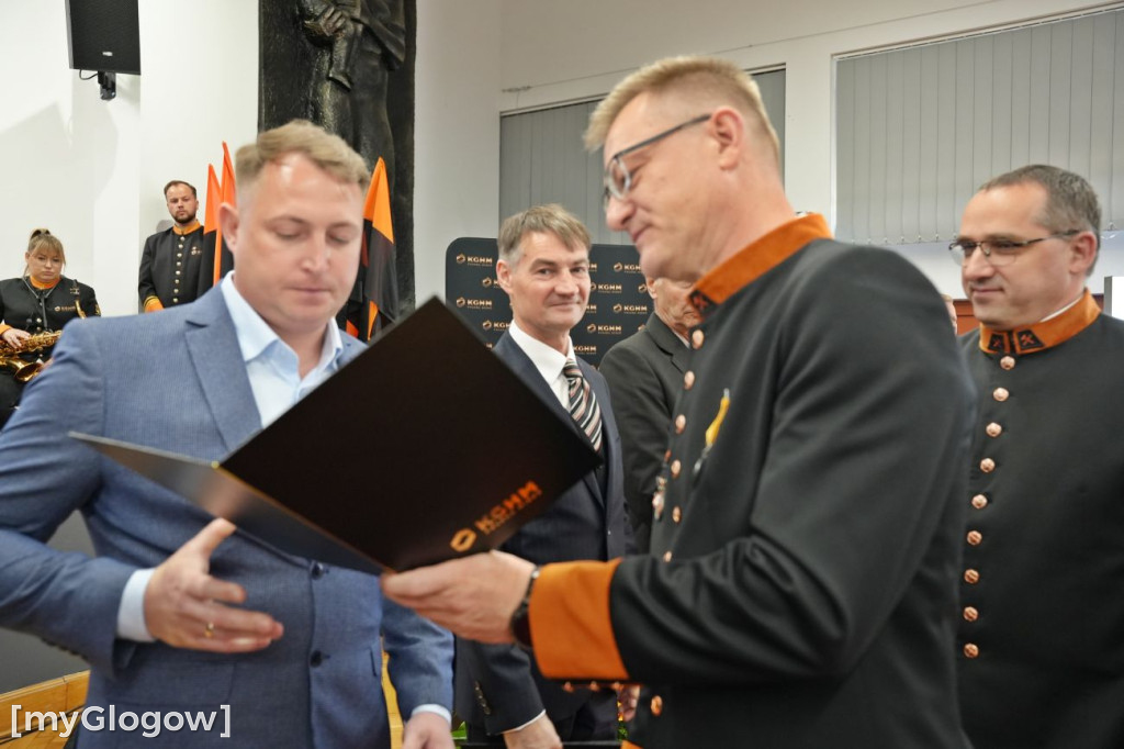 Mianowania i awanse hutników