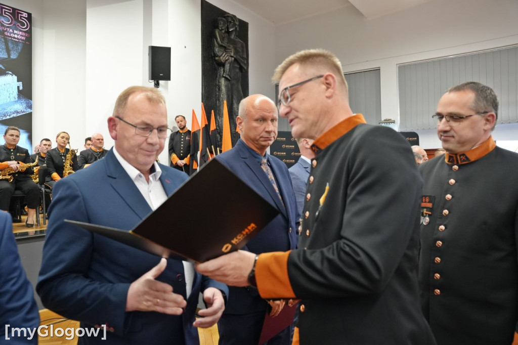 Mianowania i awanse hutników