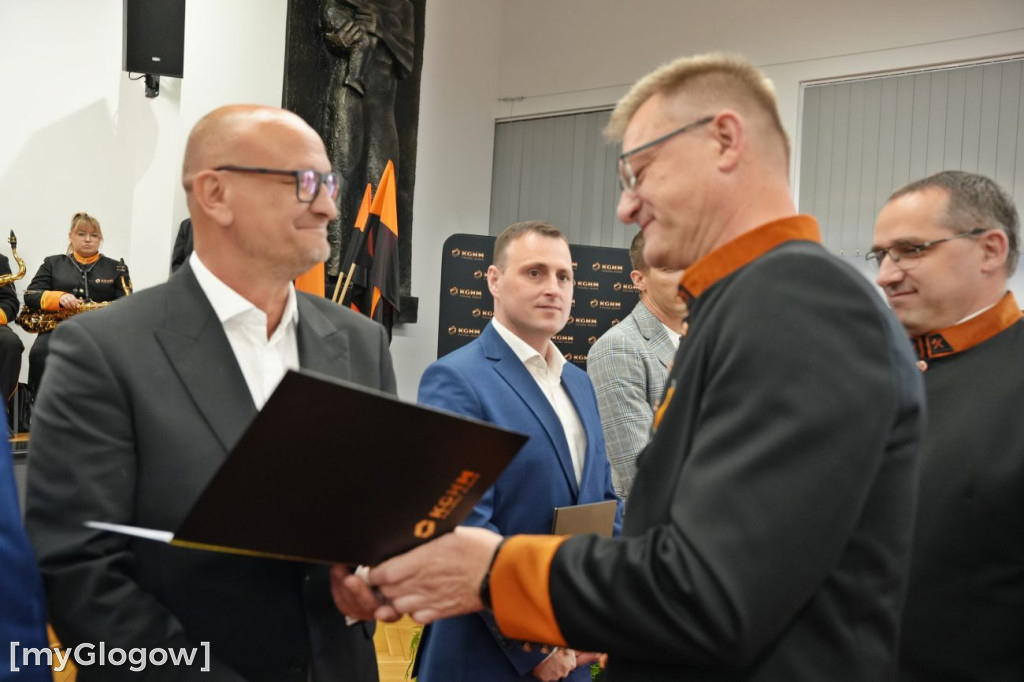 Mianowania i awanse hutników