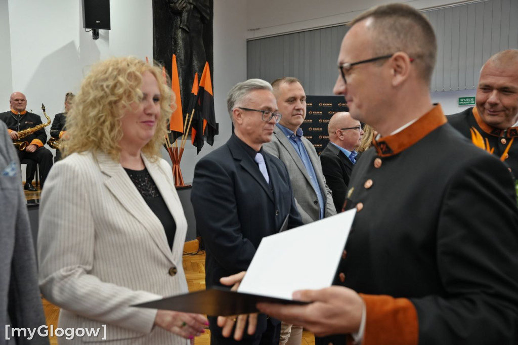 Mianowania i awanse hutników