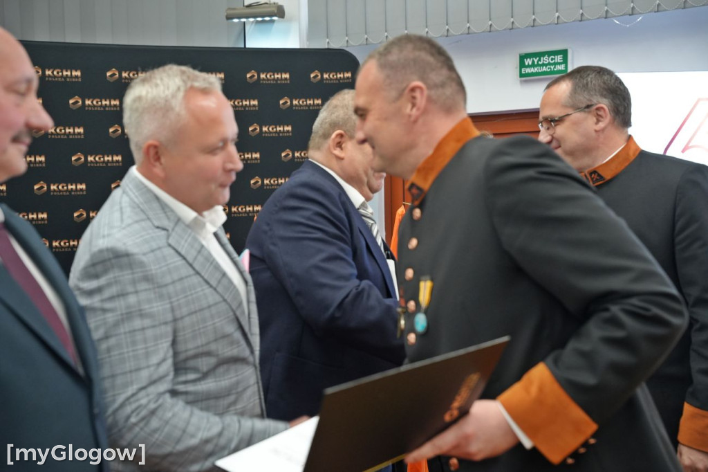 Mianowania i awanse hutników