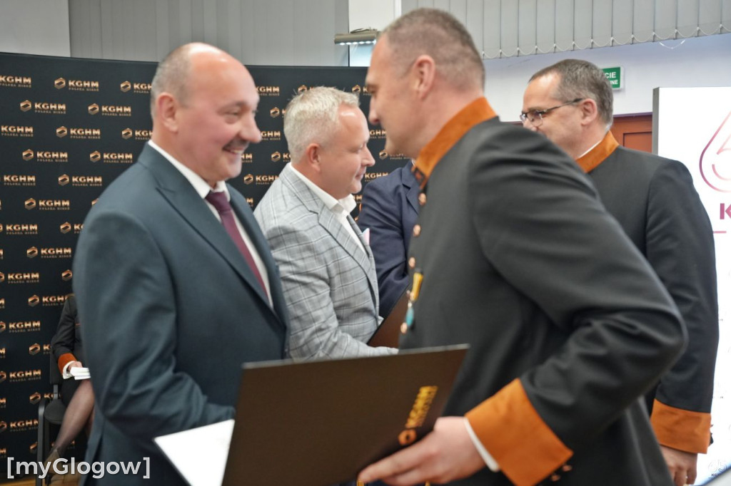 Mianowania i awanse hutników