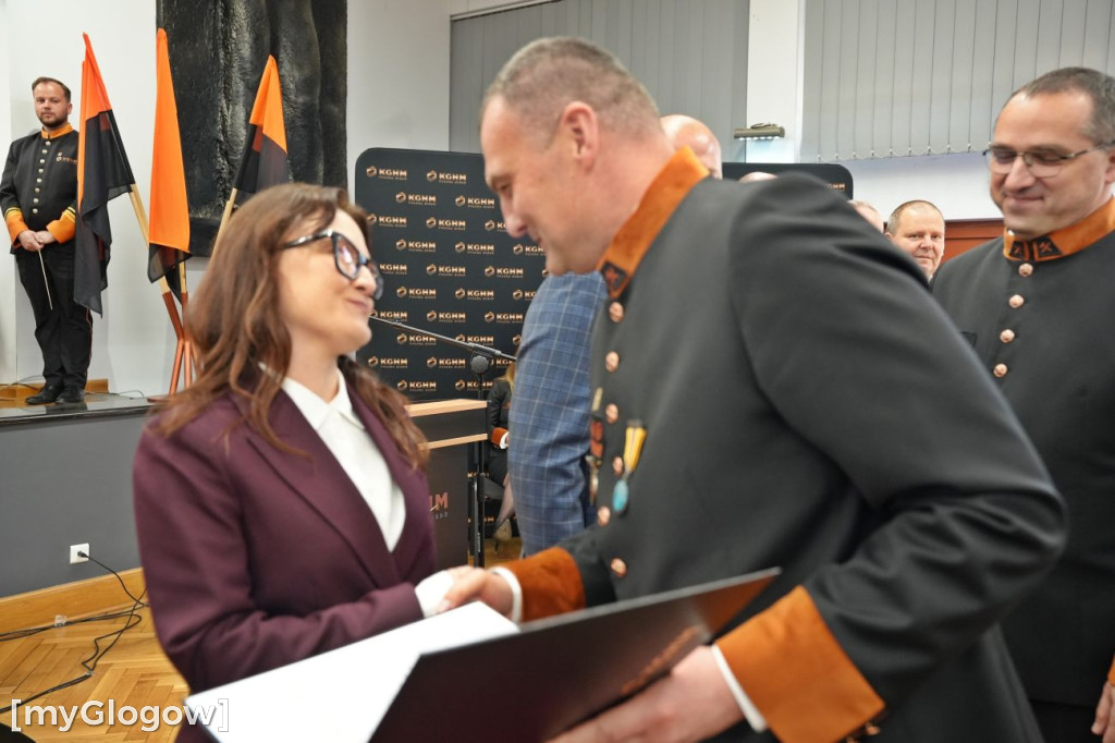 Mianowania i awanse hutników