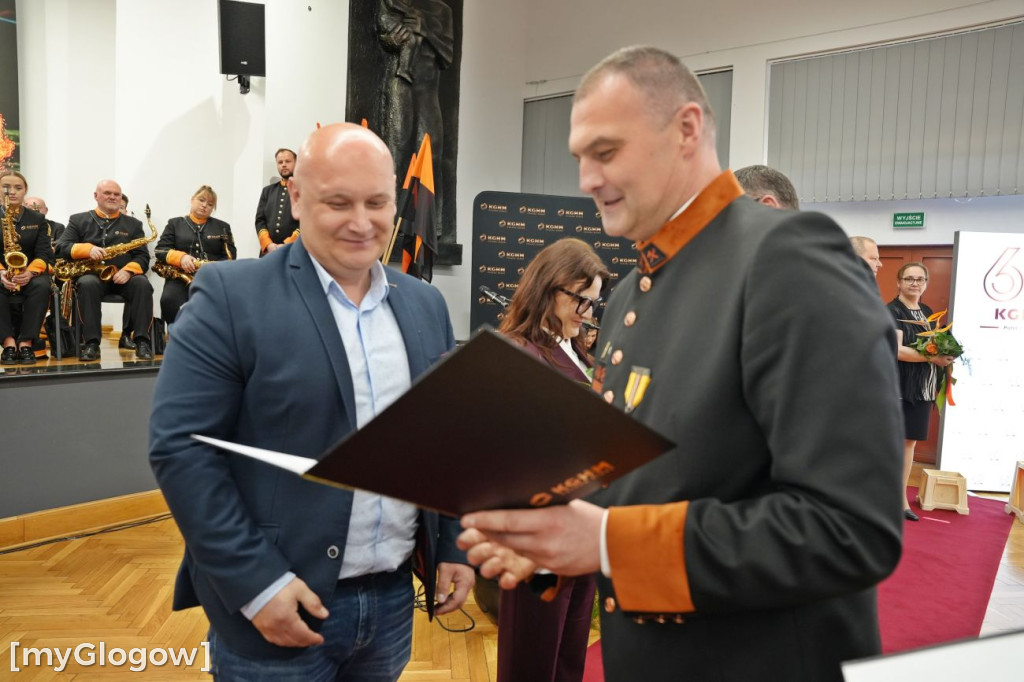 Mianowania i awanse hutników