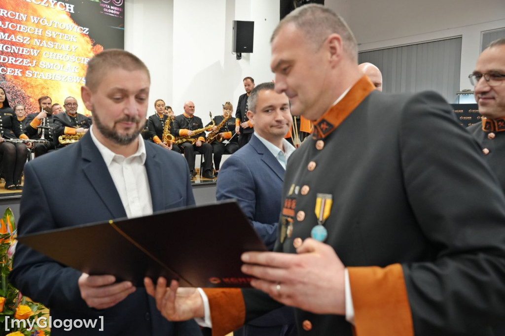 Mianowania i awanse hutników