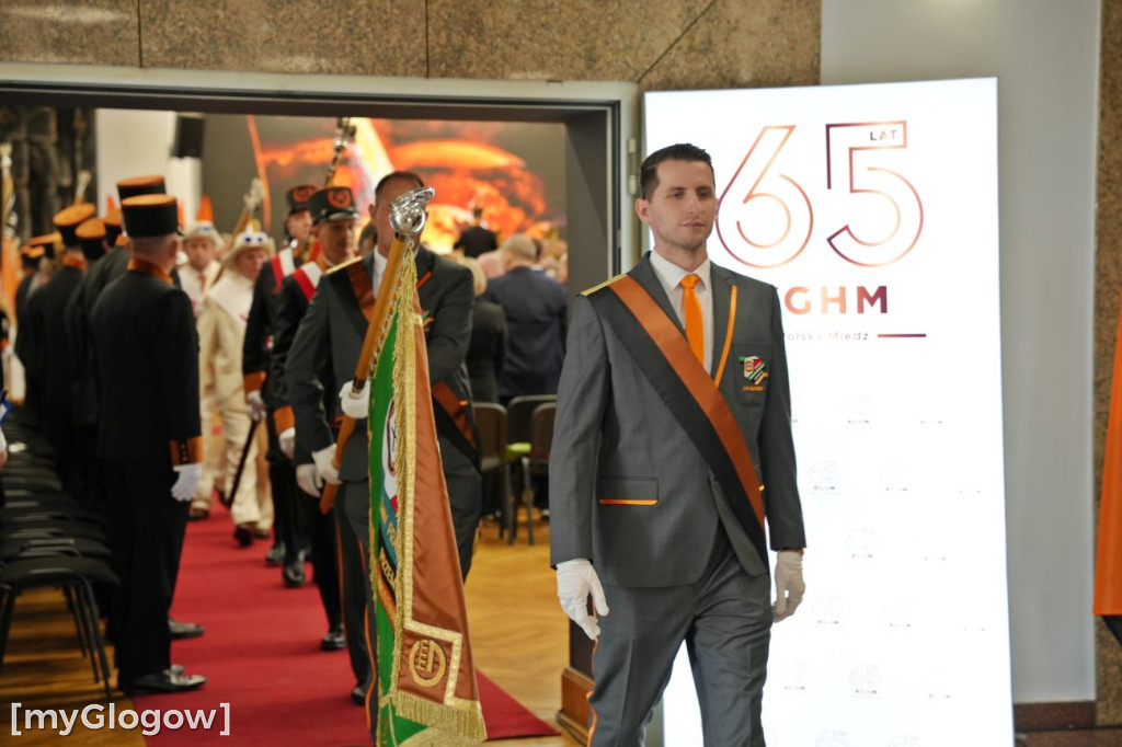 Mianowania i awanse hutników