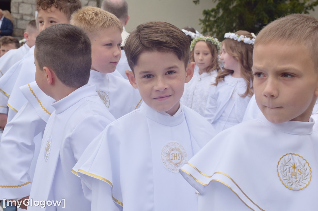 Pierwsza komunia w kościele św. Klemensa w Głogowie
