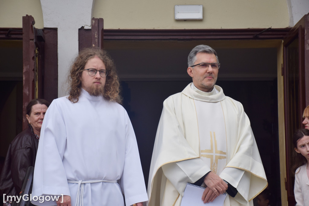 Pierwsza komunia w kościele św. Klemensa w Głogowie