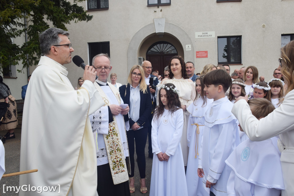 Pierwsza komunia w kościele św. Klemensa w Głogowie