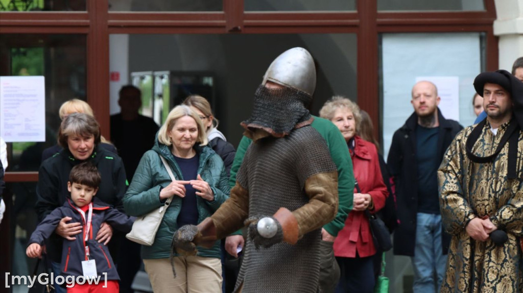 Rycerze w muzeum