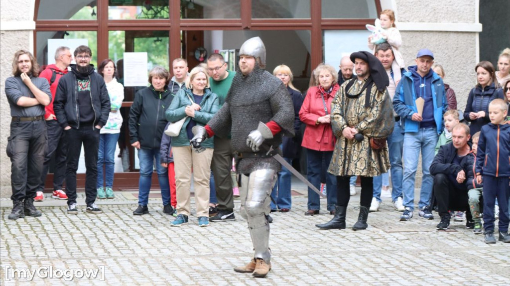 Rycerze w muzeum