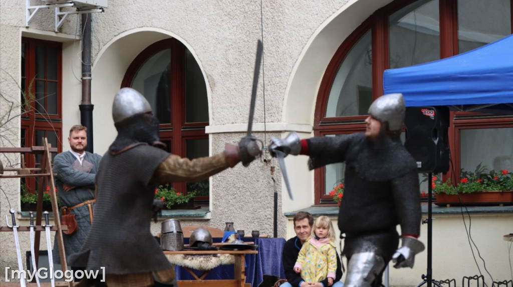 Rycerze w muzeum