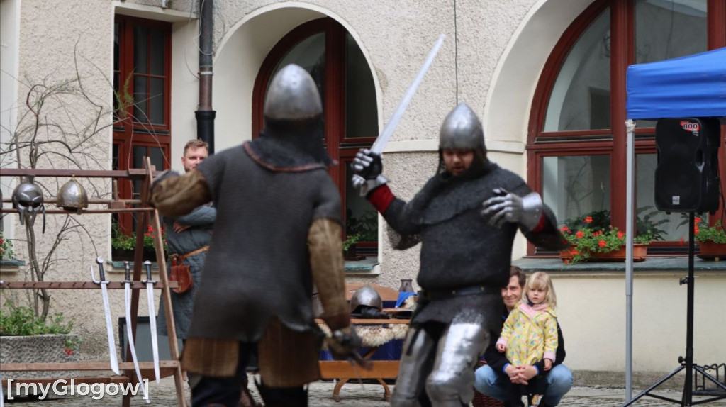 Rycerze w muzeum