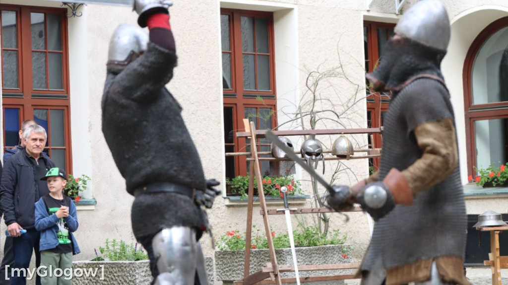 Rycerze w muzeum